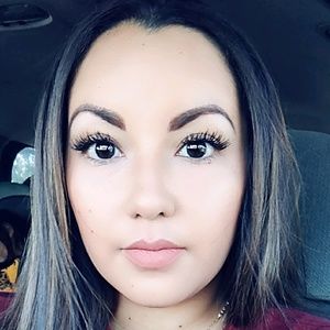 Meet your Posher, Veronica